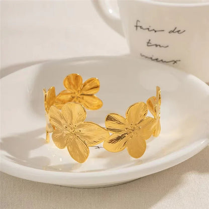 [Topon]Ophelie Gold Floral Bangle