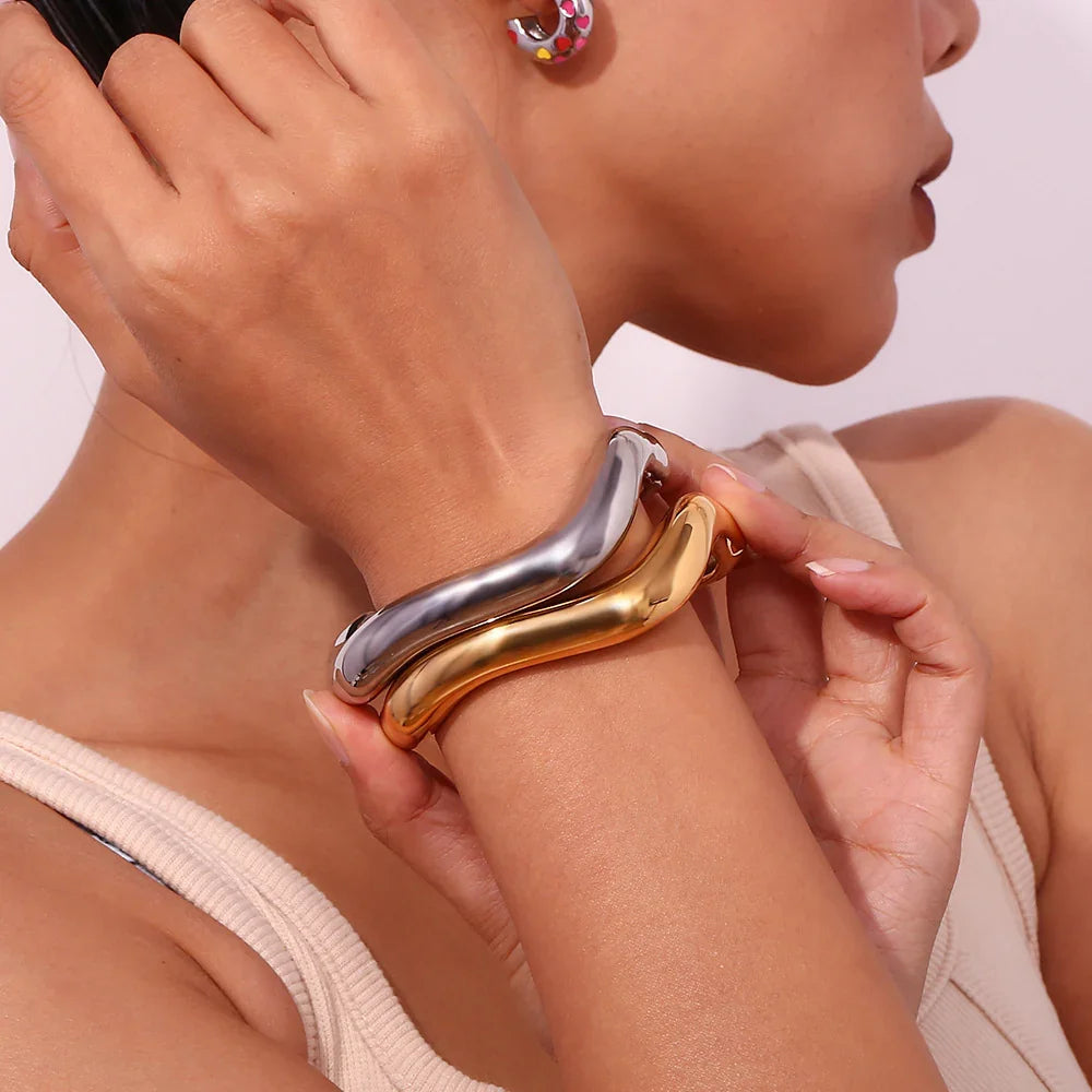 [Topon]Zaria Asymmetrical Gold Bangle