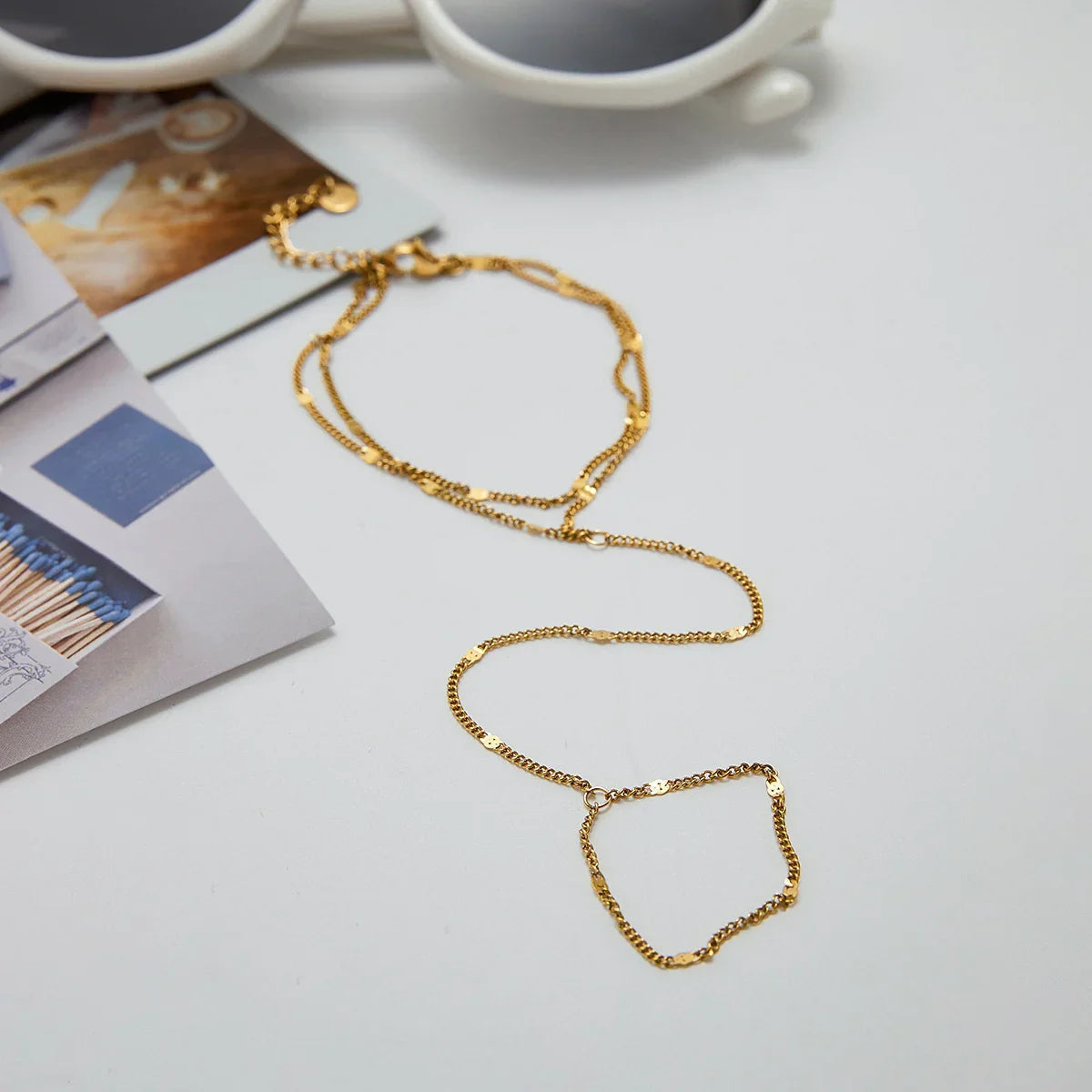 [Topon]Mimi Golden Hand Chain