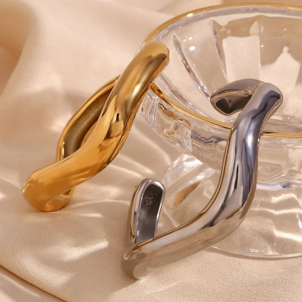 [Topon]Zaria Asymmetrical Gold Bangle