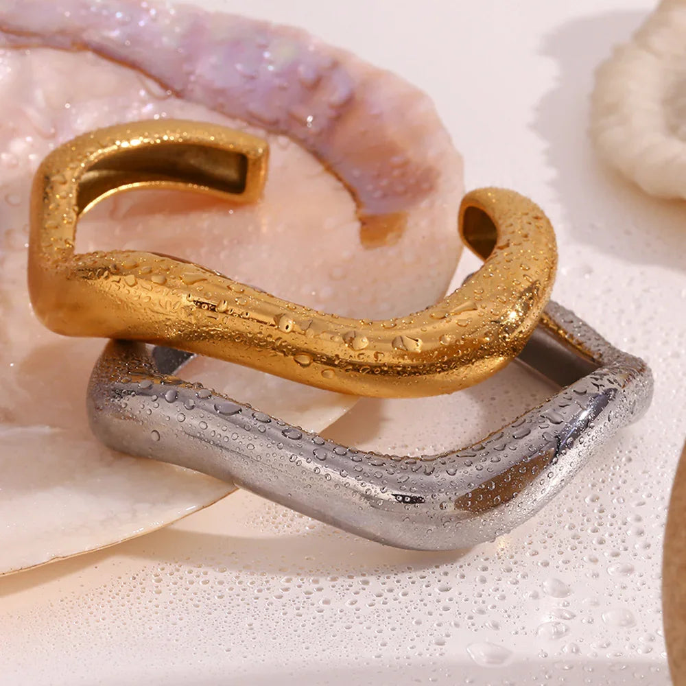 [Topon]Zaria Asymmetrical Gold Bangle